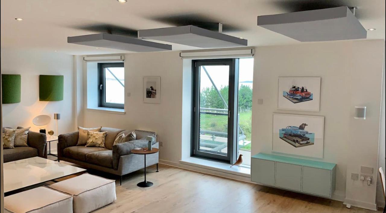 Beautiful Modern Sea-Side Apartment In The City EDI Kültér fotó